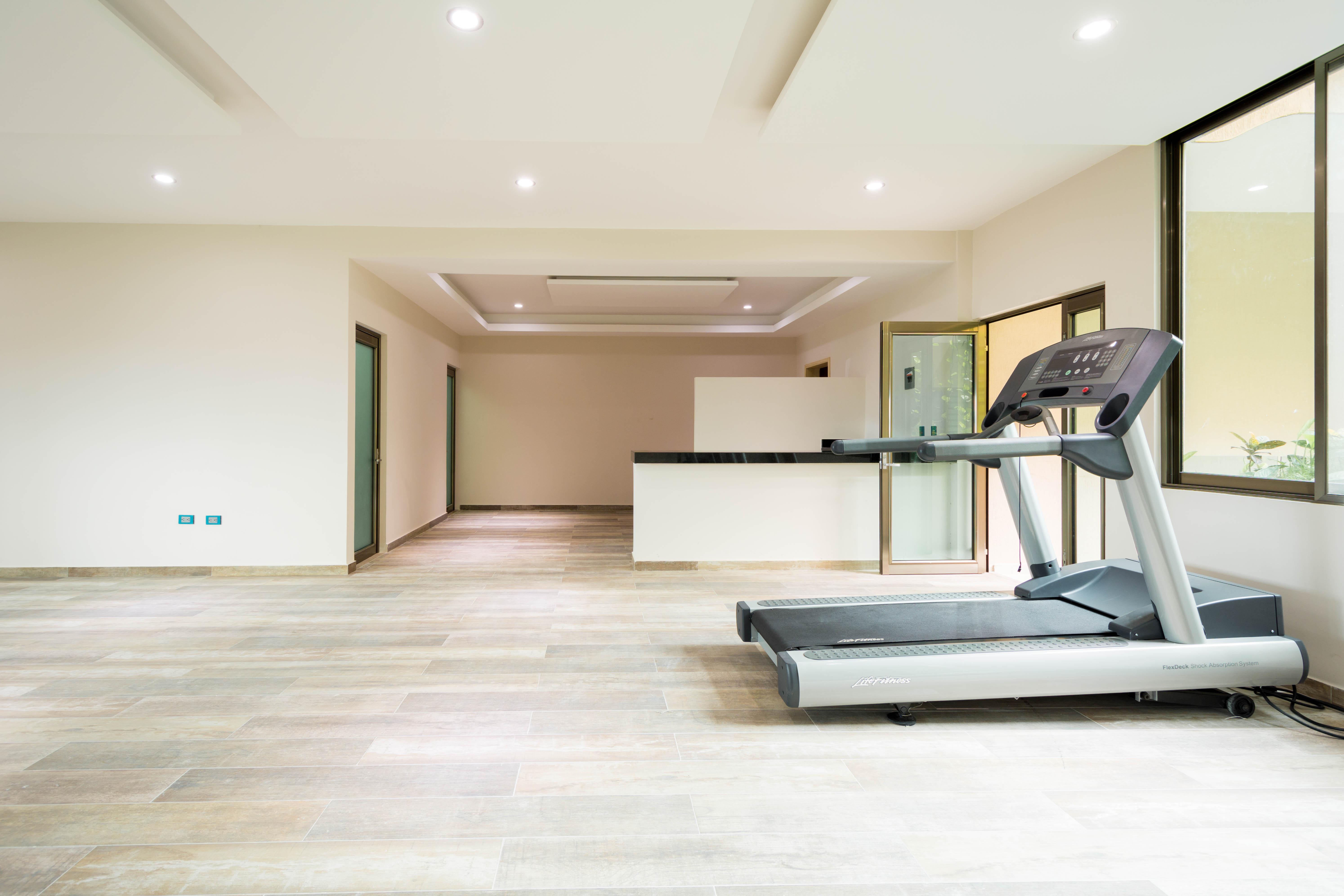 Palmarena Rooms & Residences - Long Stay Comfort With Parking, Sauna, Gym & Pool - Steps From 5Th Avenue Playa del Carmen Buitenkant foto