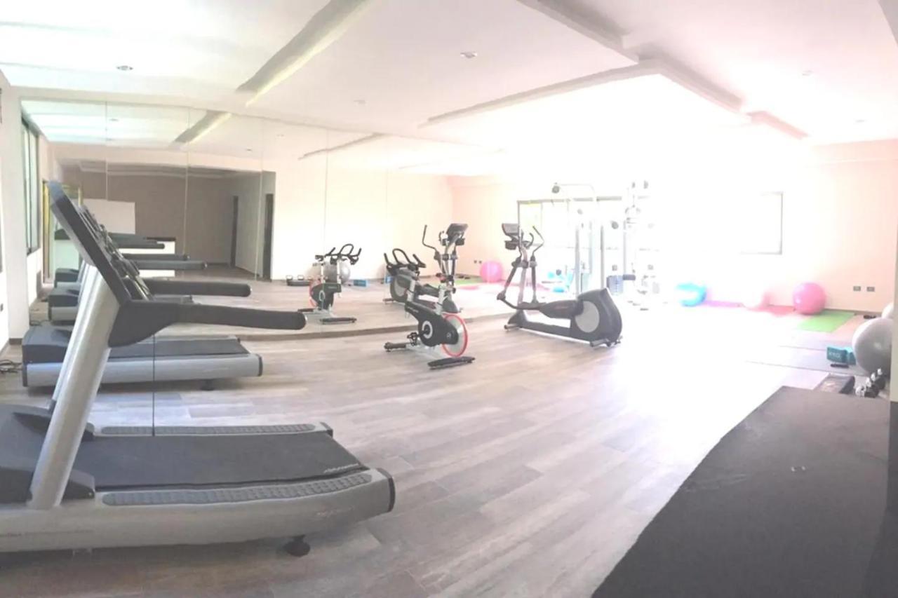 Palmarena Rooms & Residences - Long Stay Comfort With Parking, Sauna, Gym & Pool - Steps From 5Th Avenue Playa del Carmen Buitenkant foto